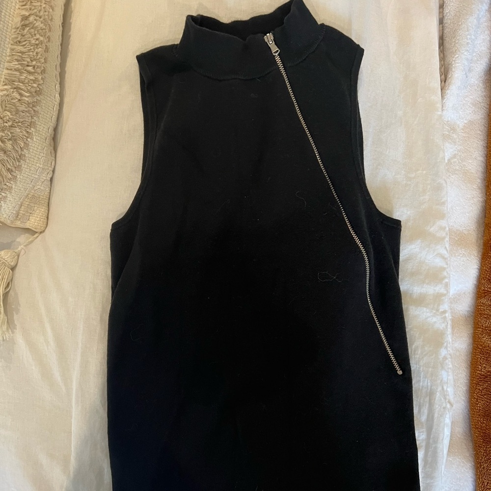 Express zipper sweater tank